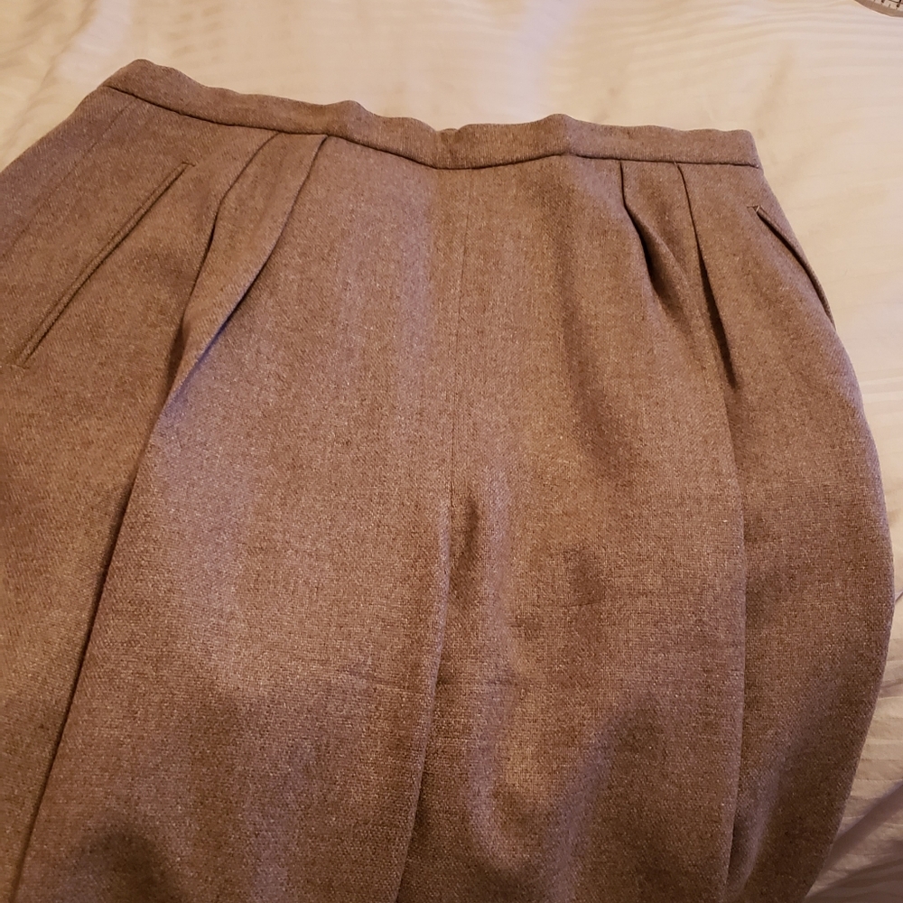 *PRICE DROP* Donna Karan CASHMERE 2 pc jacket and pants 10/M - Picture 5 of 16
